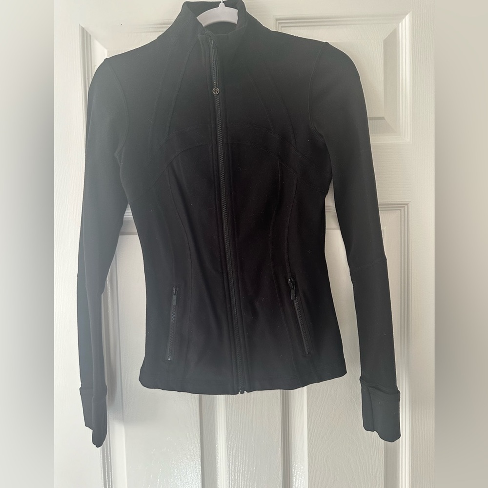 Black lululemon define jacket
